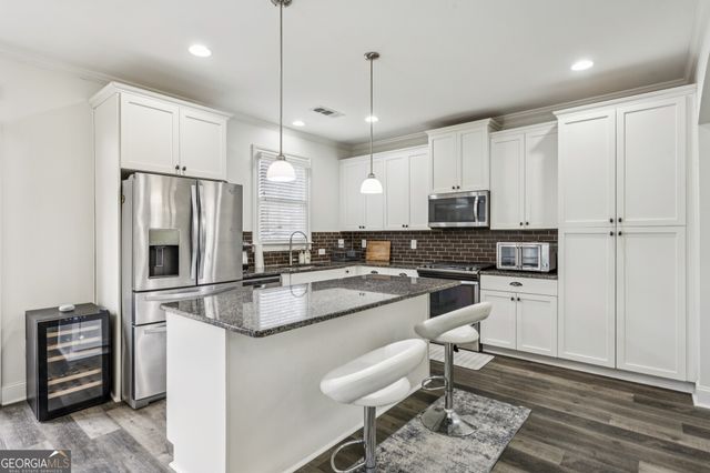 2118 Garrison Way NW, Atlanta, GA 30318