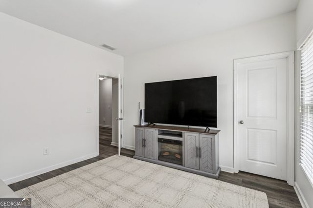 2118 Garrison Way NW, Atlanta, GA 30318