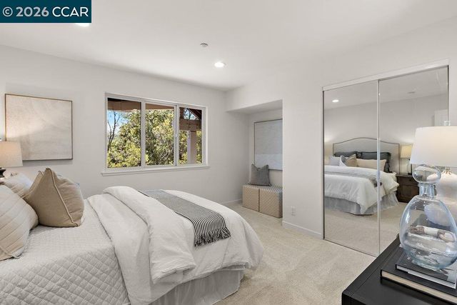 809 Mountain View Dr, Lafayette, CA 94549