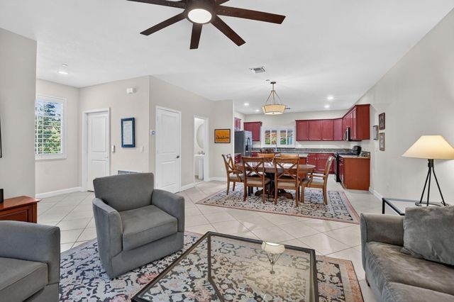 27 NW Hawthorne Place, Boca Raton, FL 33432