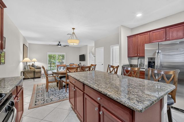 27 NW Hawthorne Place, Boca Raton, FL 33432