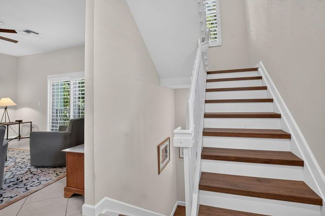 27 NW Hawthorne Place, Boca Raton, FL 33432