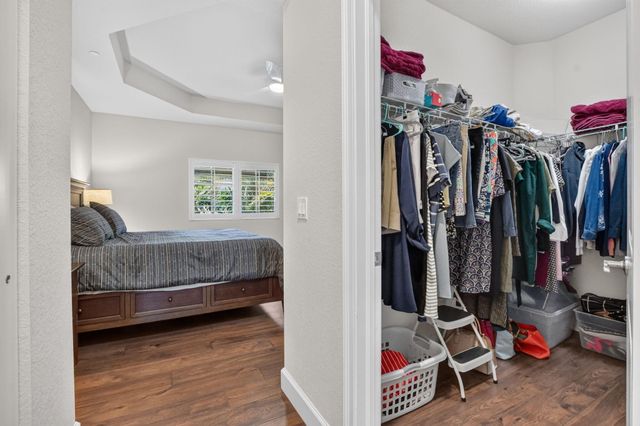 27 NW Hawthorne Place, Boca Raton, FL 33432
