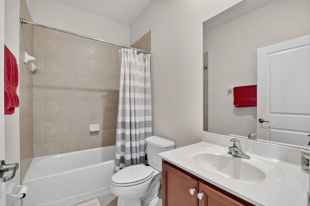 27 NW Hawthorne Place, Boca Raton, FL 33432