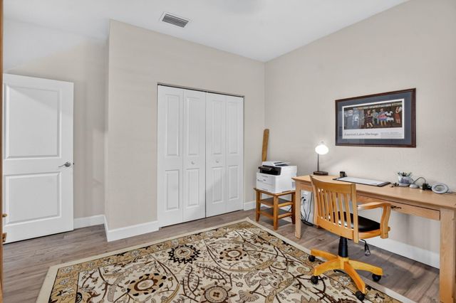 27 NW Hawthorne Place, Boca Raton, FL 33432