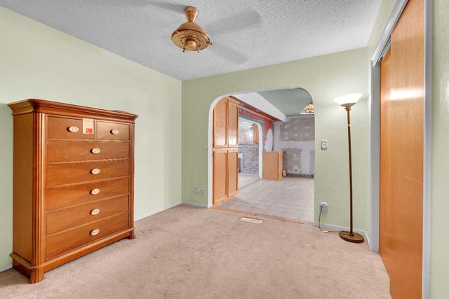 5036 E Sooner Drive, Fresno, CA 93727