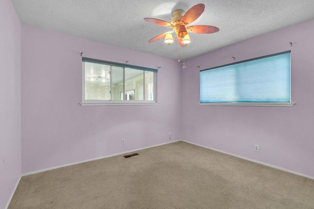 5036 E Sooner Drive, Fresno, CA 93727