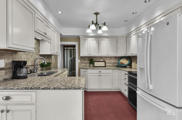 1904 Blaine St, Caldwell, ID 83605