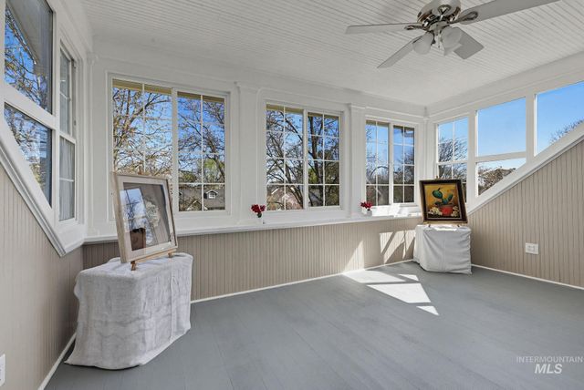 1904 Blaine St, Caldwell, ID 83605