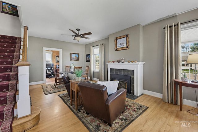 1904 Blaine St, Caldwell, ID 83605