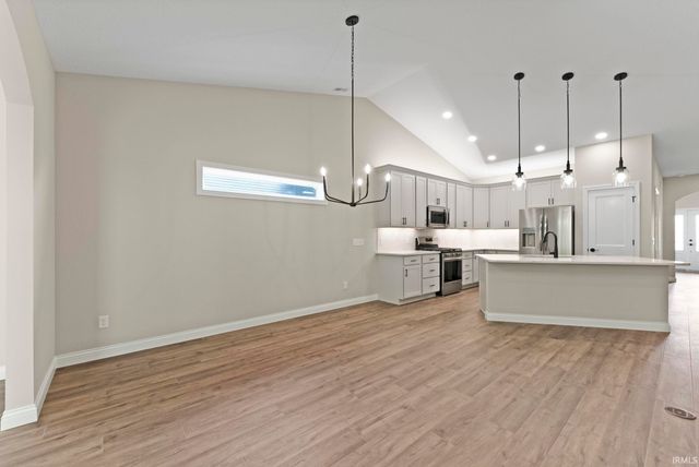 8267 Caverango Boulevard, Fort Wayne, IN 46815