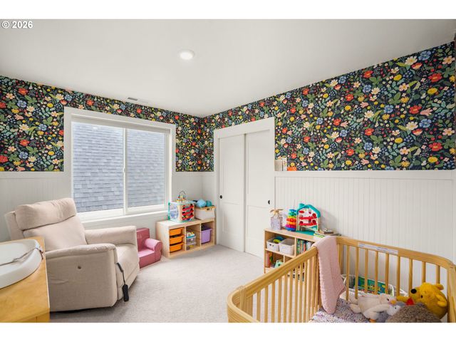 11117 Sw 43RD Ave, Portland, OR 97219
