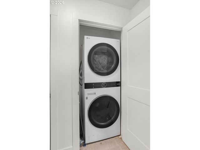 11117 Sw 43RD Ave, Portland, OR 97219
