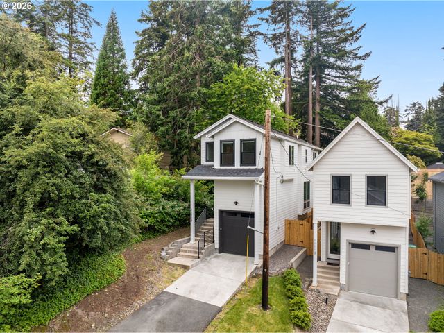11117 Sw 43RD Ave, Portland, OR 97219