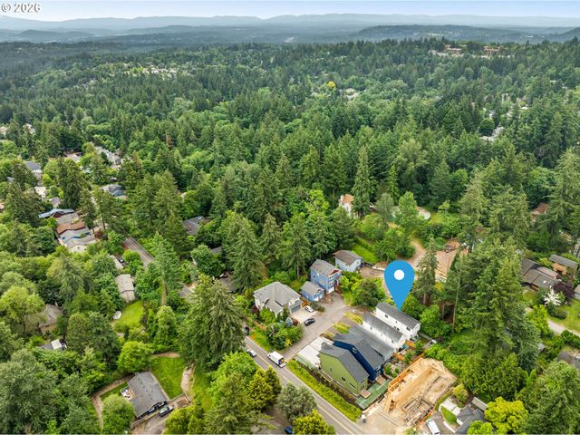 11117 Sw 43RD Ave, Portland, OR 97219