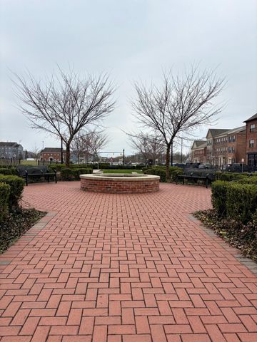 7276 Colonial Affair Drive, 11, New Albany, OH 43054