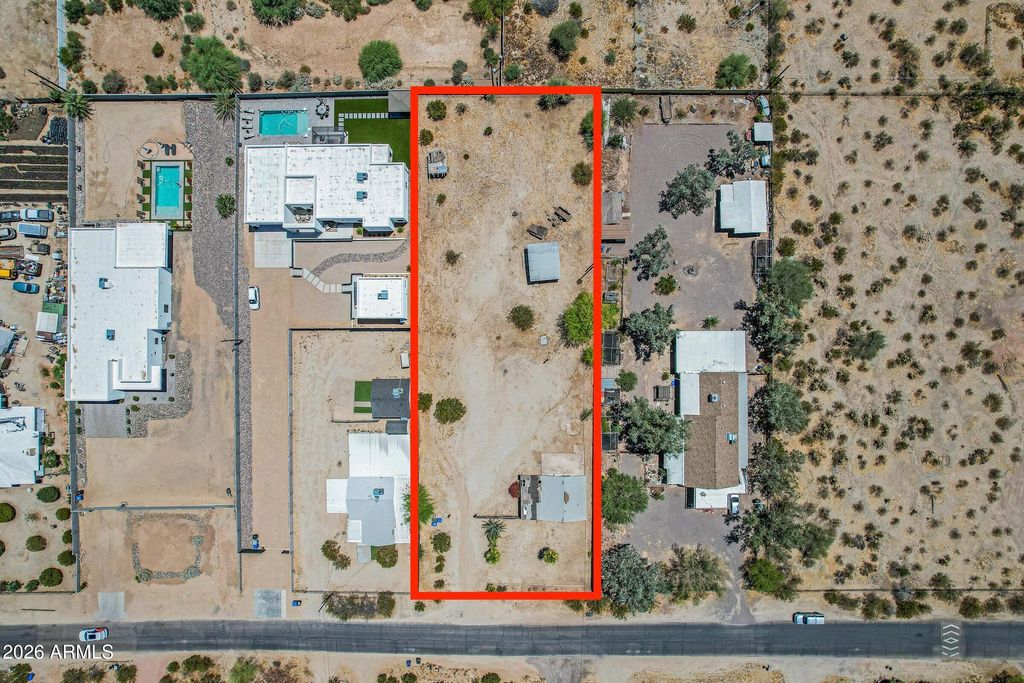 2241 E DESERT Lane 1, Phoenix, AZ 85042 — exterior