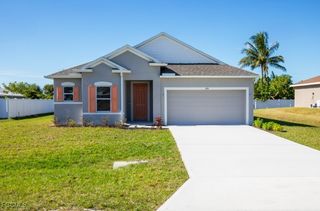 324 NW 1st PL, Cape Coral, FL 33993
