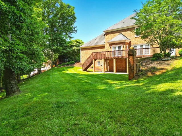 103 Waterton Drive, Lynchburg, VA 24503