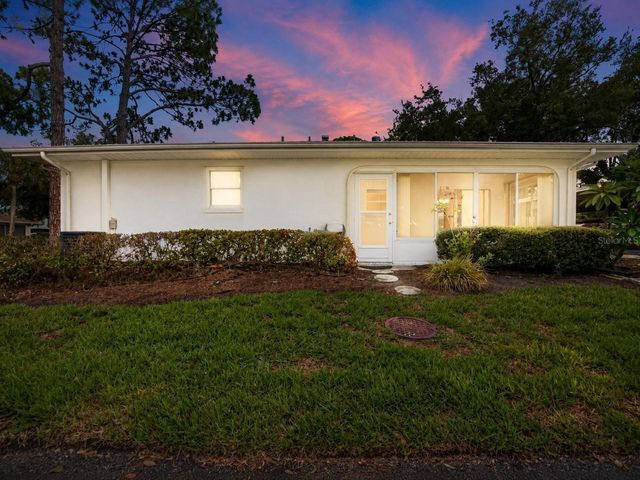 2202 HORSHAM PLACE, Sun City Center, FL 33573