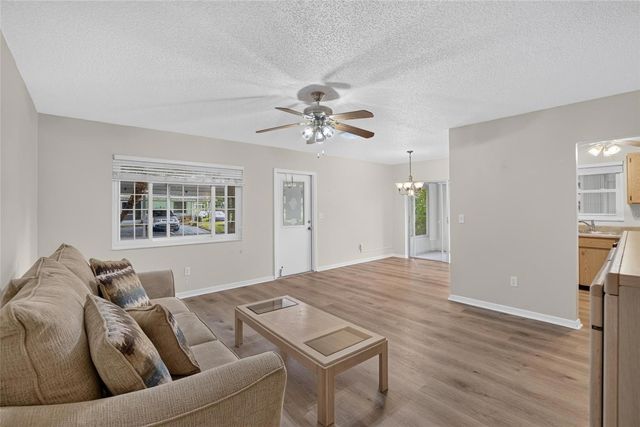 2202 HORSHAM PLACE, Sun City Center, FL 33573