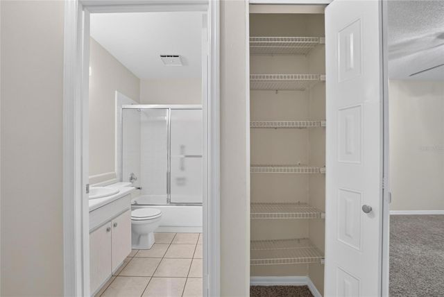 2202 HORSHAM PLACE, Sun City Center, FL 33573