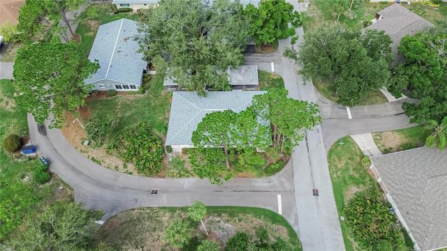 2202 HORSHAM PLACE, Sun City Center, FL 33573