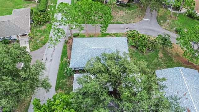 2202 HORSHAM PLACE, Sun City Center, FL 33573