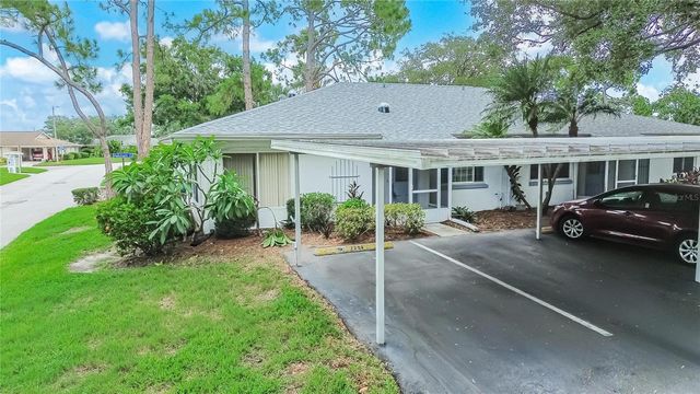 2202 HORSHAM PLACE, Sun City Center, FL 33573