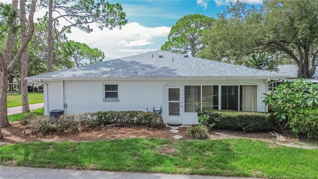 2202 HORSHAM PLACE, Sun City Center, FL 33573