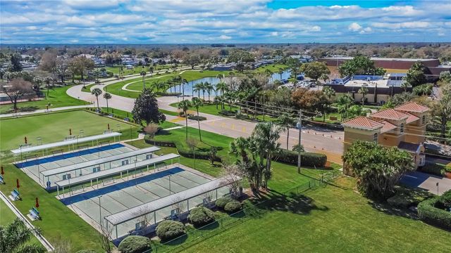 2202 HORSHAM PLACE, Sun City Center, FL 33573