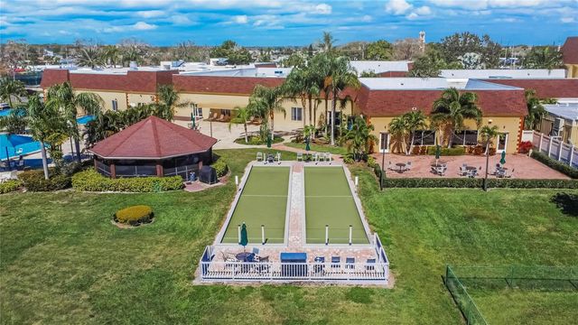 2202 HORSHAM PLACE, Sun City Center, FL 33573