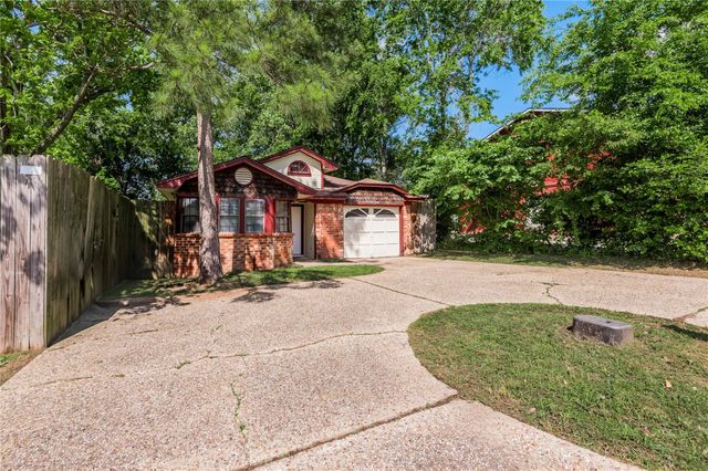 610 Normal Park Drive A, Huntsville, TX 77320