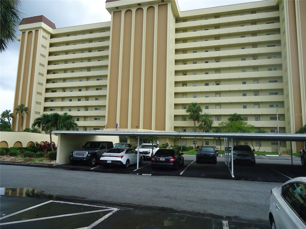 4550 COVE CIRCLE 908, St Petersburg, FL 33708