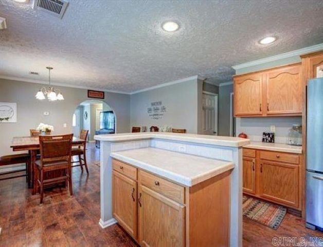 97 Acorn Hollow Lane, Pine Bluff, AR 71603