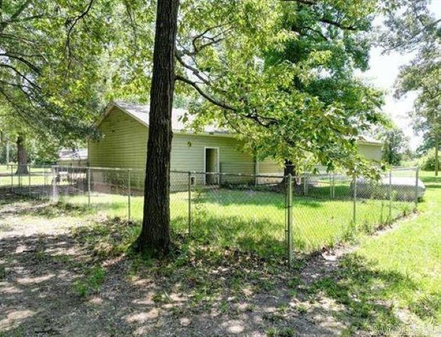 97 Acorn Hollow Lane, Pine Bluff, AR 71603