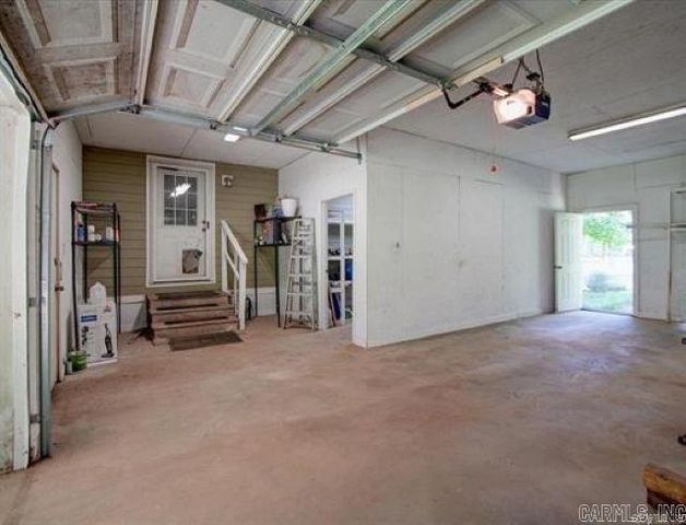 97 Acorn Hollow Lane, Pine Bluff, AR 71603