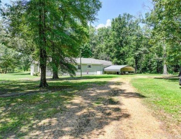 97 Acorn Hollow Lane, Pine Bluff, AR 71603
