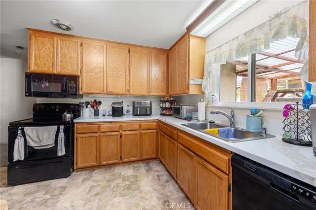 1400 Teakwood, Hemet, CA 92543