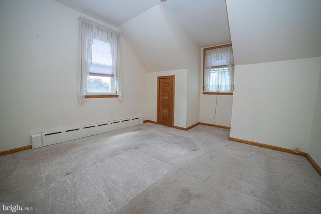 334 HIGHLAND TER, Holmes, PA 19043