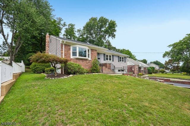80 Ridge Rd, Cedar Grove Twp., NJ 07009