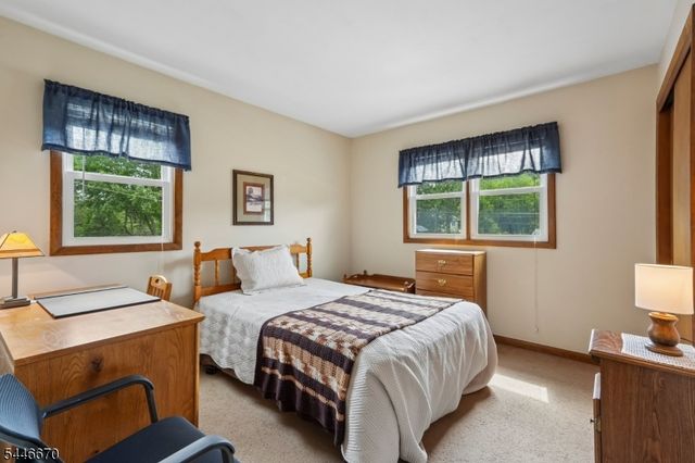 80 Ridge Rd, Cedar Grove Twp., NJ 07009