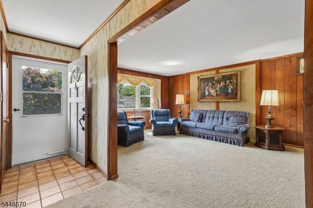 80 Ridge Rd, Cedar Grove Twp., NJ 07009