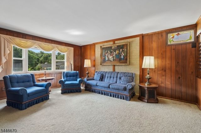 80 Ridge Rd, Cedar Grove Twp., NJ 07009