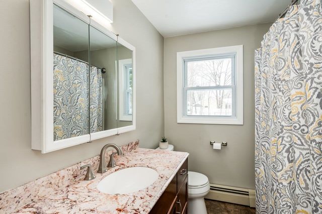 139 Michigan Avenue, Manchester, NH 03104