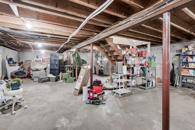 139 Michigan Avenue, Manchester, NH 03104