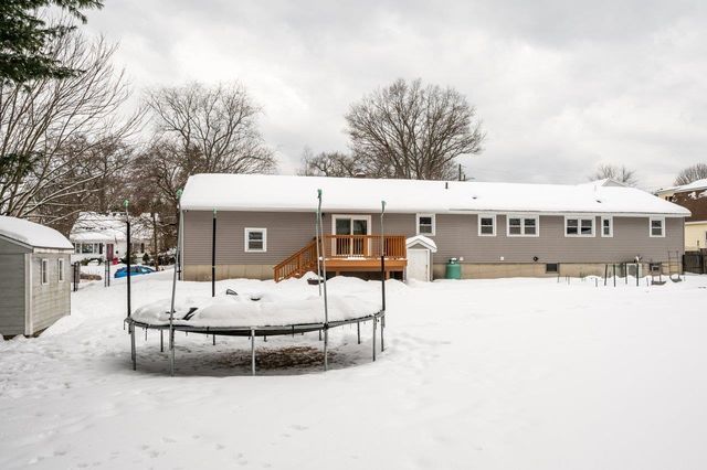 139 Michigan Avenue, Manchester, NH 03104