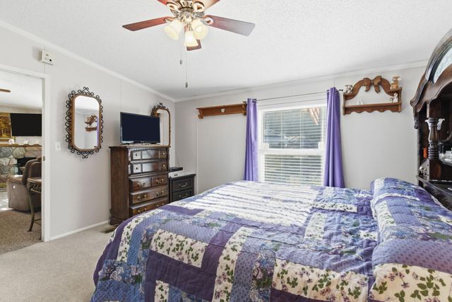 30 Hidden Bluff Road, Blue Eye, MO 65611