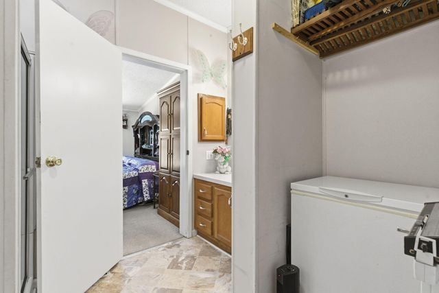 30 Hidden Bluff Road, Blue Eye, MO 65611