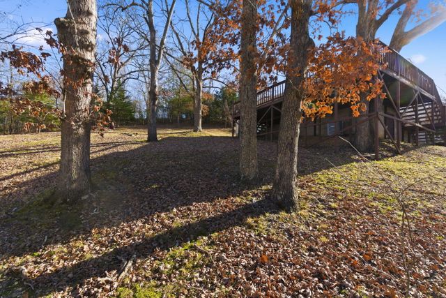 30 Hidden Bluff Road, Blue Eye, MO 65611